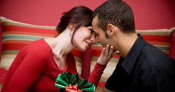 Woo Your Holiday Love with these 5 Date Ideas! - panties.com
