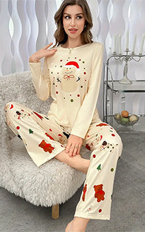 Snow-Kissed Holiday Dreams