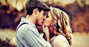 10 Ideas for Holiday Romance! - panties.com