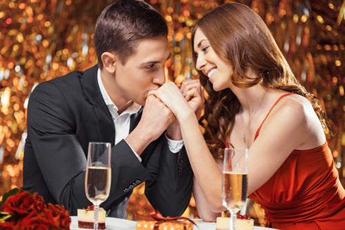 A Guide to Romantic Valentine Dinners! - panties.com